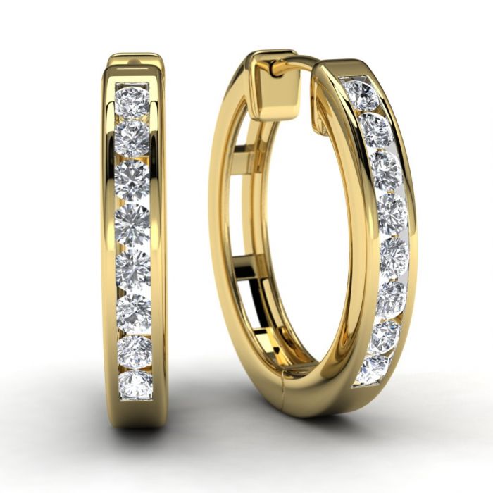 AVSAR 18k (750) Yellow Gold and Diamond Stud Earrings for Women :  Amazon.in: Fashion