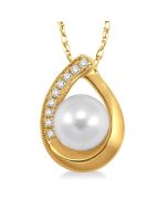Yew Rill Pearl & Diamond Fashion Pendant