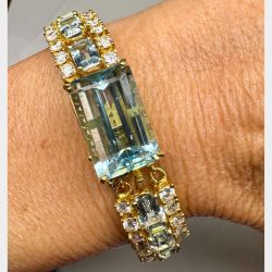 18K Yellow Gold Aquamarine and Diamond Bracelet
