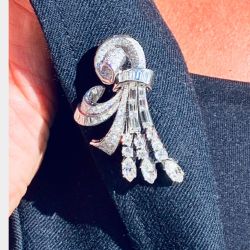 Art Deco Platinum Diamond Brooch

