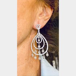 18K White Gold Diamond Earrings
