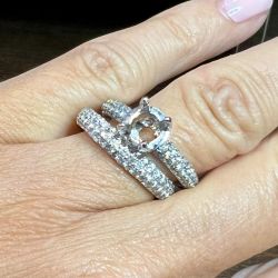 18K White Gold Engagement Mounting and Anniversary Ring Set