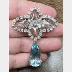 Retro Platinum Diamond & Aquamarine Brooch