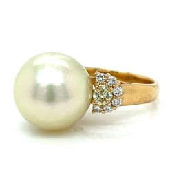 18K Yellow Gold South Sea Pearl and Diamond Ring
