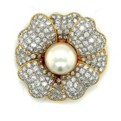 18K Yellow Gold Diamond & South Sea Pearl Brooch