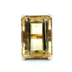 1960’s 18K Yellow Gold Topaz Ring
