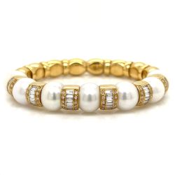 18K Yellow Gold Pearl & Diamond Bangle

