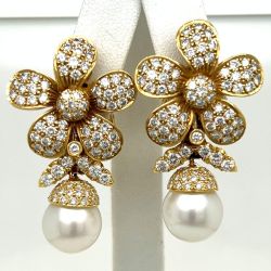 18K Yellow Gold South Sea Pearl & Diamond Earrings
