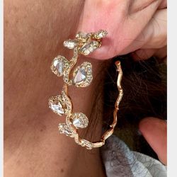 18K Yellow Gold 6.00 Ct. Diamond Hoop Earrings
