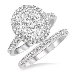 Oval Shape Shine Bright Diamond Wedding Set