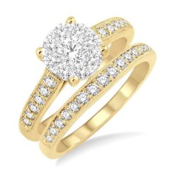 Round Shape Shine Bright Diamond Wedding Set