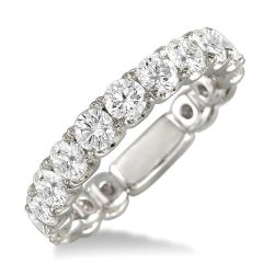 Eirene Whisper Echo Diamond Wedding Band