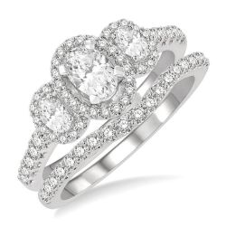 Aurelia Halo Haven Oval Shape Past Present & Future Halo Diamond Wedding Set