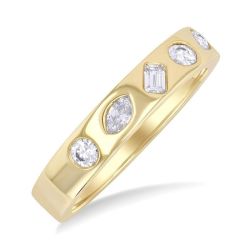 LysVelCa 14K Yellow Gold Diamond Ring