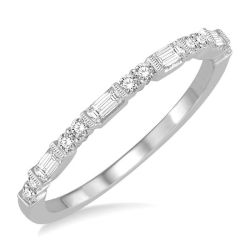 Solstice Gleam Opus Baguette Diamond Wedding Band