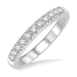 Lyric Gleam Zenith Stone Diamond Wedding Band