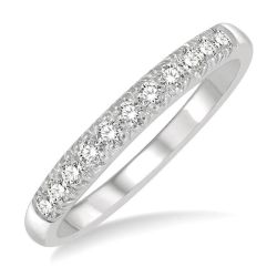 Andromeda Quarry Grove Stone Diamond Wedding Band
