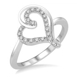 Heart Shape Light Weight Diamond Ring