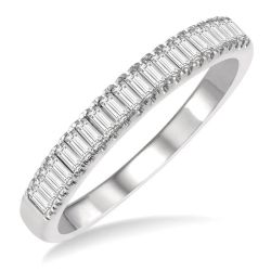 Mythic Aureole Diamond Ring