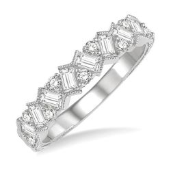 Glisten Wreath Diamond Ring