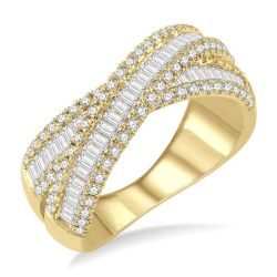 ElXeVio VelVerIs 14K Yellow Gold Diamond Ring