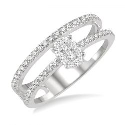 Oval Shape Shine Bright Diamond Fashion Ring
