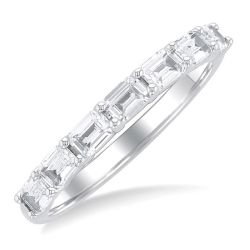 IsCaOn Diamond Ring
