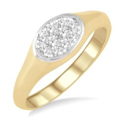 Oval Shape East-West Shine Bright Essential Diamond Signet Ring