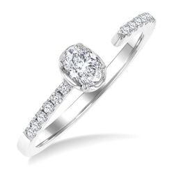 IonLinOra 14K White Gold Diamond Ring