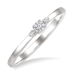 LuxXeVel 14K White Gold Diamond Ring
