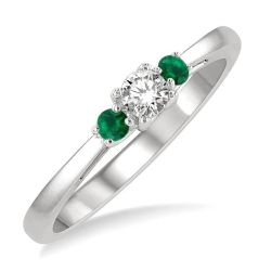 LysOnLux 14K White Gold Diamond Ring