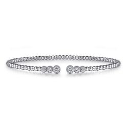 14K White Gold Bujukan Diamonds Split Bangle