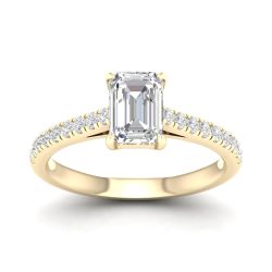 Classic Engagement Ring (Emerald)
