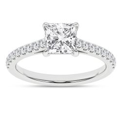 Classic Engagement Ring (Princess)