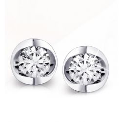 Front View Canadian Diamond Earrings White Gold