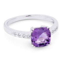 Front view diamond and amethyst fashion ring white gold