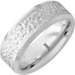 Sernium Beveled Ring with Hammer Finish